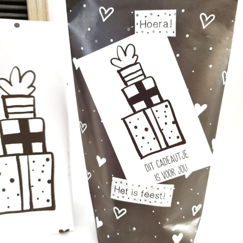 Mini kaartje dit cadeautje is voor jou